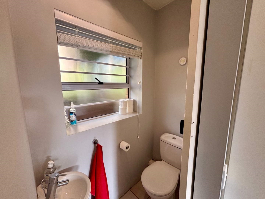 To Let 0 Bedroom Property for Rent in Tamboerskloof Western Cape